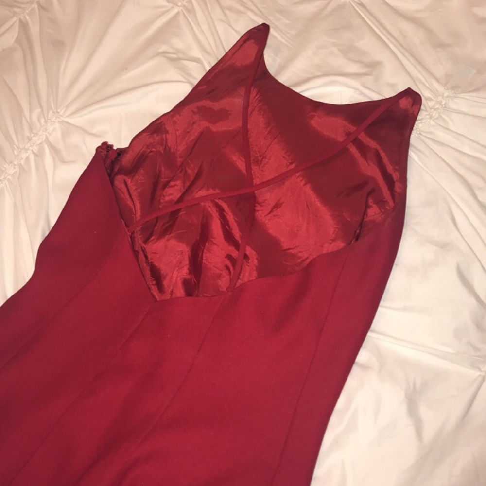 RED LONG DRESS - Picture 3 of 5